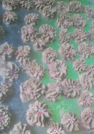 Foto resep Semprit susu sederhana