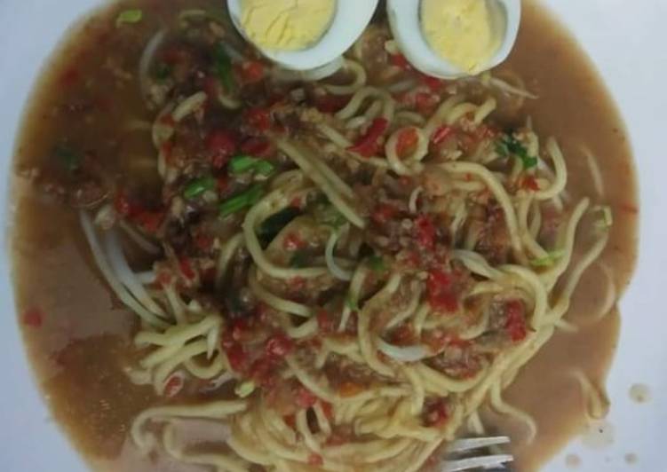 Mie kacang