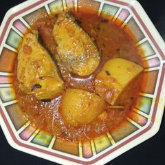 A picture of Sindhi fish salan.