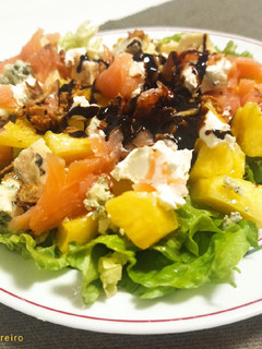 Una foto de Ensalada Tropical de Euskadi