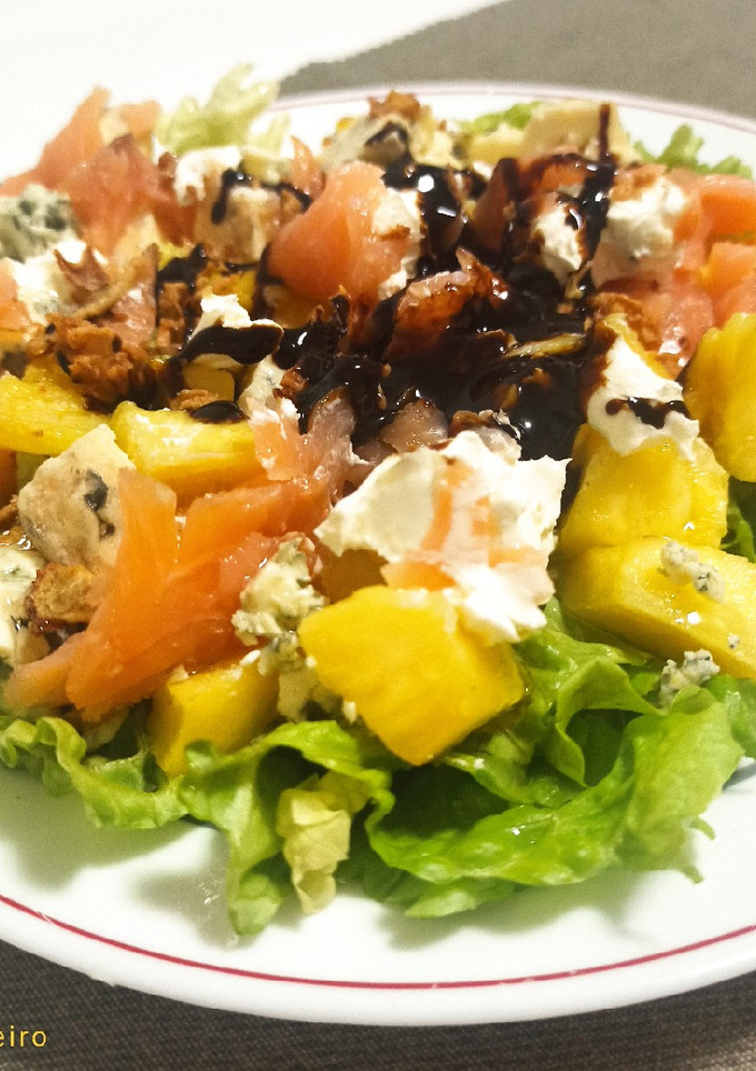 Una foto de Ensalada Tropical de Euskadi