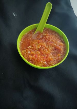 કાચી કેરી નું કચુંબર (Kachi Keri Kachumber Recipe In Gujarati) રેસીપી મુખ્ય ફોટો