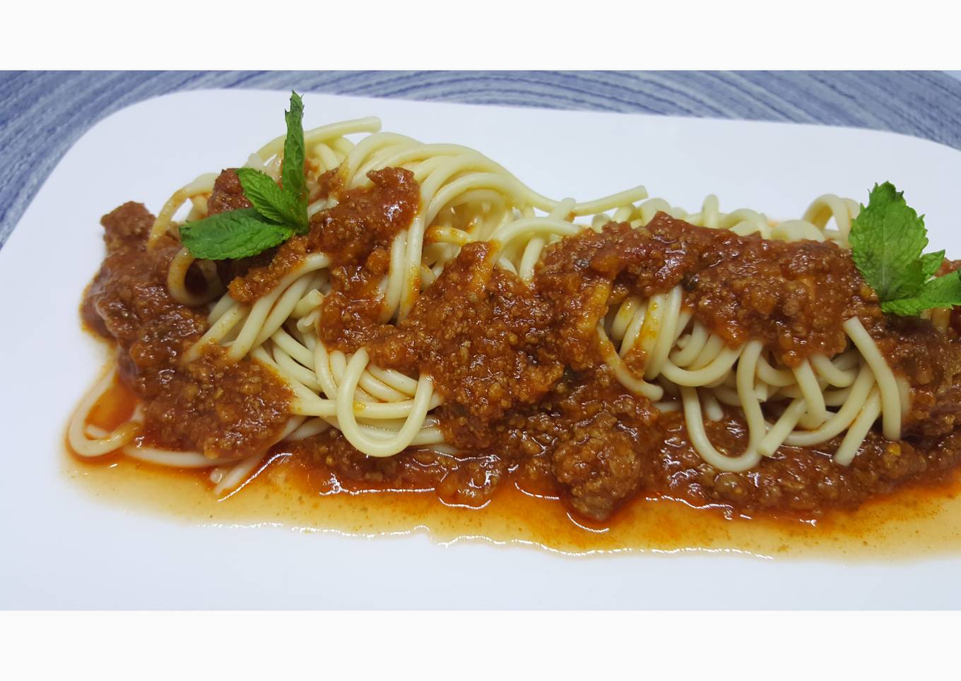 Spaghettis à la bolognaise