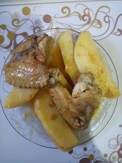 صورة لوصفة اجنحة الدجاج والبطاطا