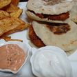 ساندوش زنجر ومكسيكي حار بيتي