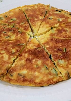 Foto di Frittata con zucchine e prosciutto cotto