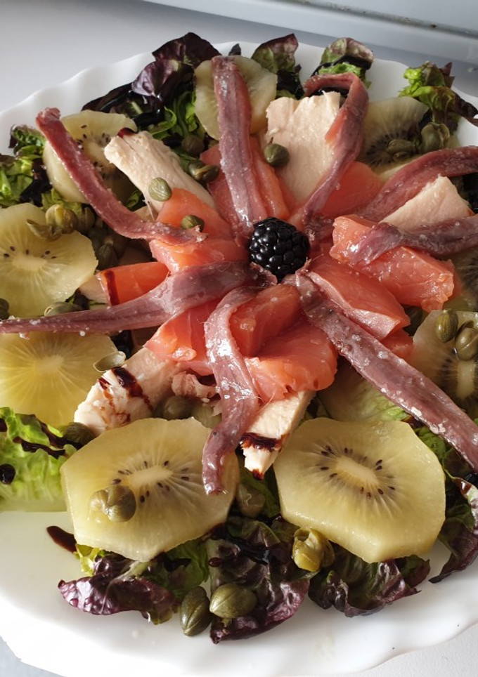 Una foto de Ensalada dulce y salado