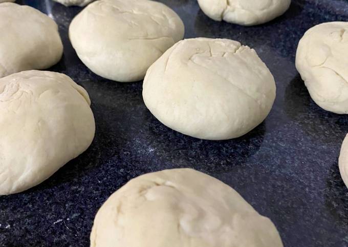 Masa para empanadas fritas Receta de Xalambri 🇺🇾- Cookpad