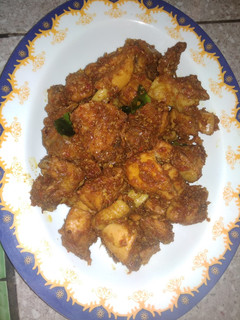 Foto resep Sambal goreng ayam pedas