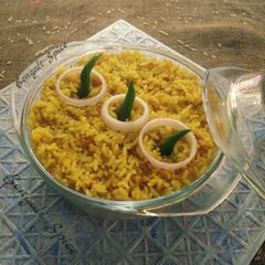 A picture of Mixed DaaL (Lentils) Poha.