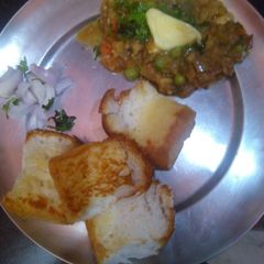 A picture of Pav bhaji.