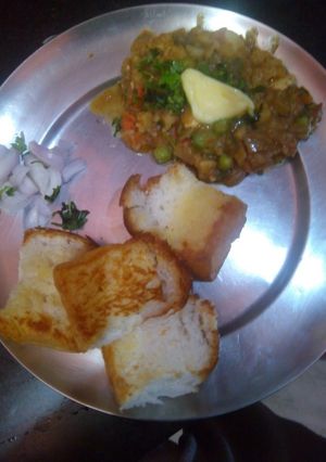 A picture of Pav bhaji.