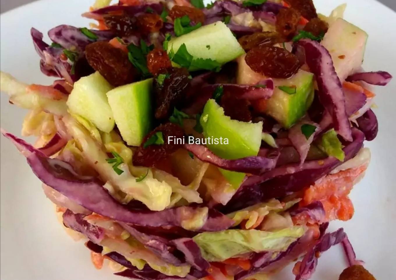 Ensalada de col lombarda repollo y manzana