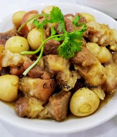 chân giò rút xương