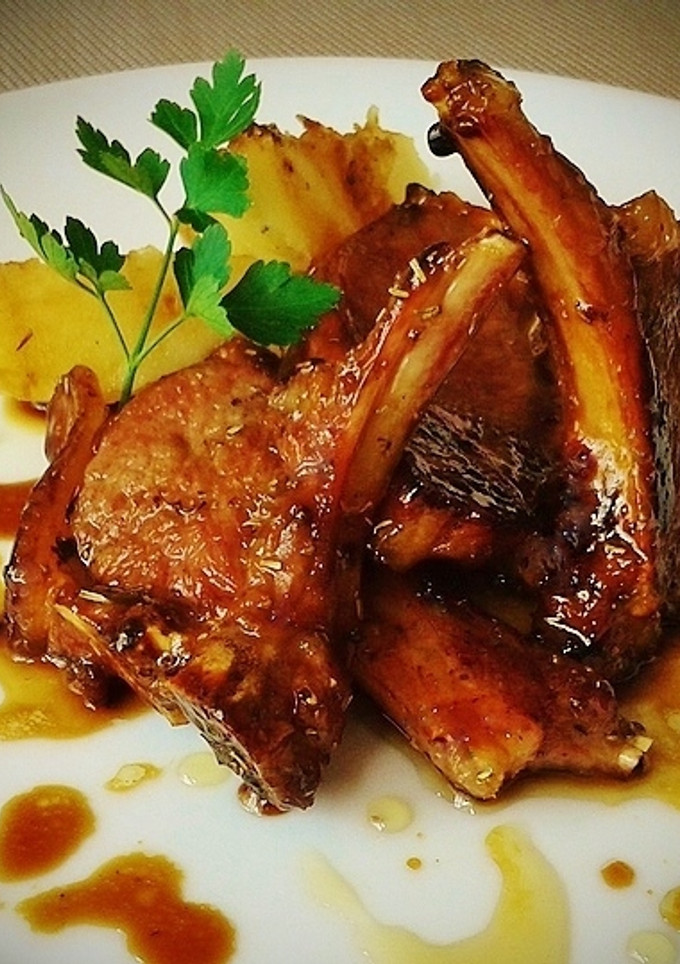 Una foto de Costillas de cordero a la miel
