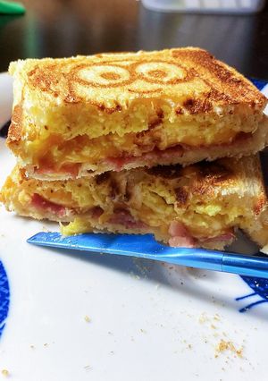 熱壓吐司(美式炒蛋與培根) 的食譜成品照片