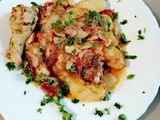 Aripioare (pulpe, piept, ce vreți) cu legume