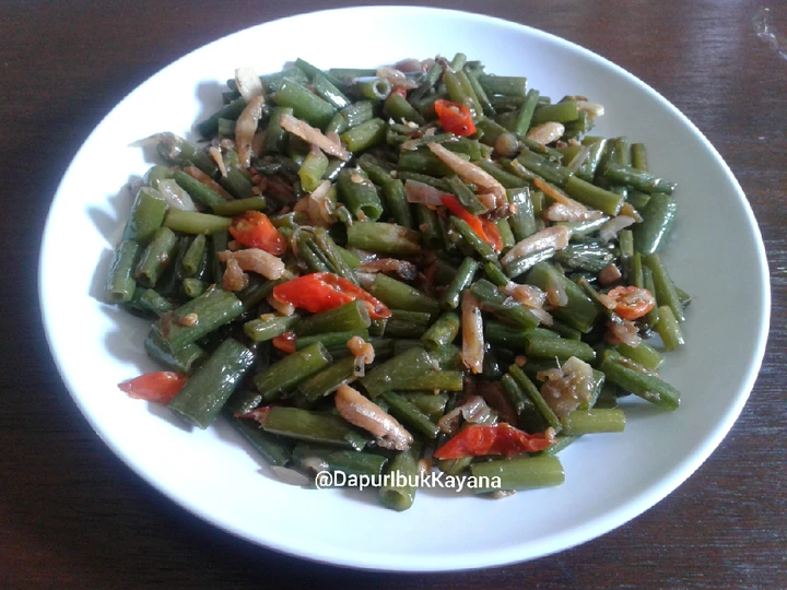 Langkah Gampang Membikin Resep 220. Tumis Bunga Bawang Teri Tauco yang  Bikin Ketagihan Anti Ribet, Uenak Banget