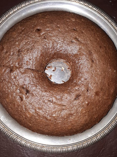 Una foto de Torta de chocolate.🍫 FACILÍSIMA Y ECONÓMICA!