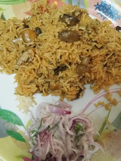 காளான் பிரியாணி (Kaalaan biryani recipe in tamil) செய்முறை முக்கிய புகைப்படம்