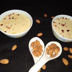 Almond soup A picture of Almond soup.