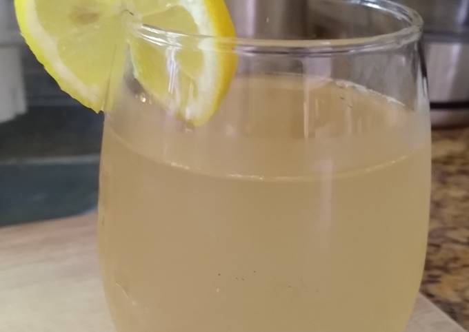 Steps to Make Favorite Ginger Lemonade