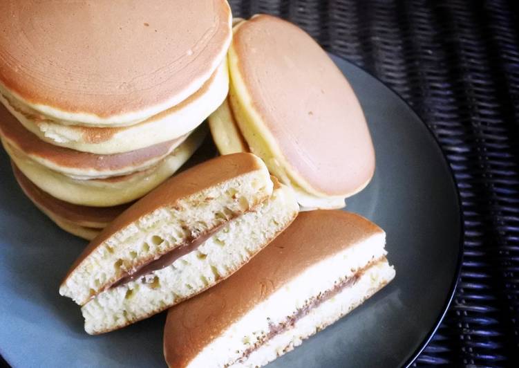 Langkah Mudah untuk Menyiapkan Dorayaki Anti Gagal