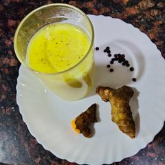 A picture of Pepper Turmeric Milk.