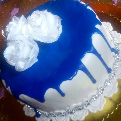 White Cake with Candlelight Icing - 7