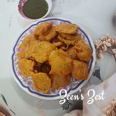 A picture of Potato Bajji.