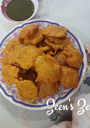 A picture of Potato Bajji.