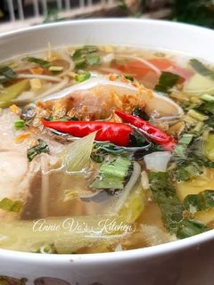 Hình của món Canh chua cá hú.