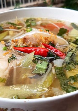 Hình của món Canh chua cá hú.