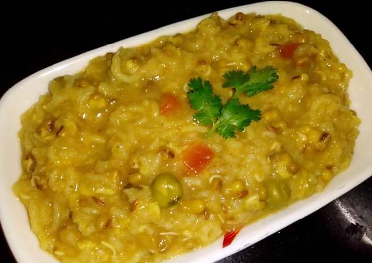 Steps to Prepare Super Quick Homemade Sprouts Oats Khichdi