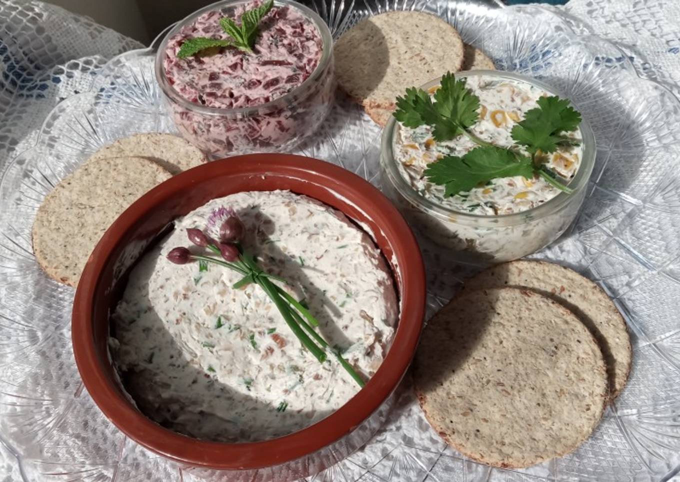 Cheese & Walnut Spread Trio