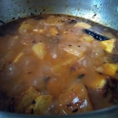 A picture of Paneer Potatoes massla.