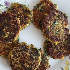 A picture of Mung Bean Sprout Veggie Patties.