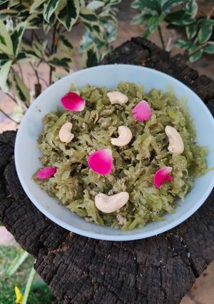 A picture of Lauki halwa.