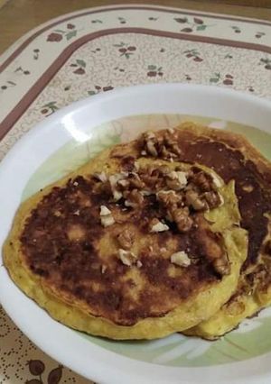 A picture of Banana pancakes.