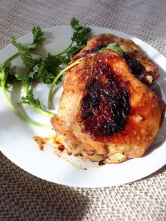Hình của món Gà nướng BBQ bằng nồi cơm điện.