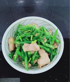 đậu que xào thịt