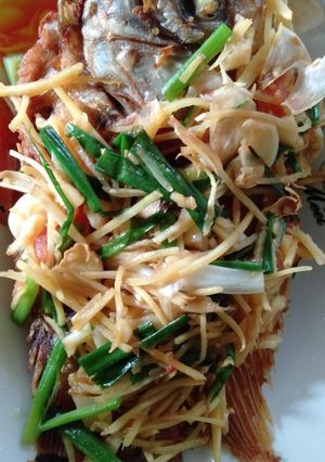 รูปของ ปลาผัดขิง