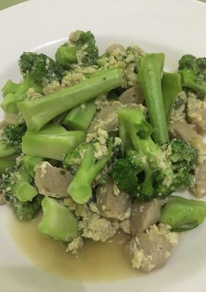 Foto resep Ca Brokoli Bakso Simple