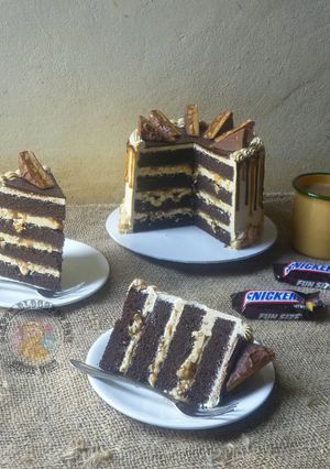 Gambar Snickers Cake