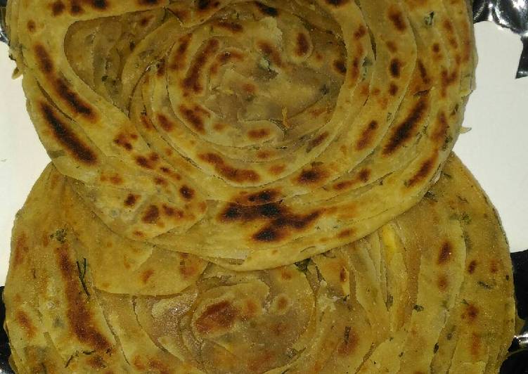 Easiest Way to Prepare Any-night-of-the-week Garlic Coriander Lachha Paratha