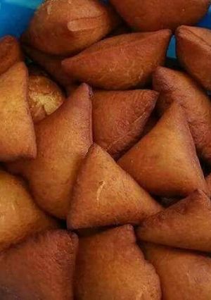 A picture of Mandazi.