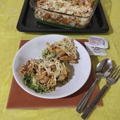A picture of Layered pasta rice.
