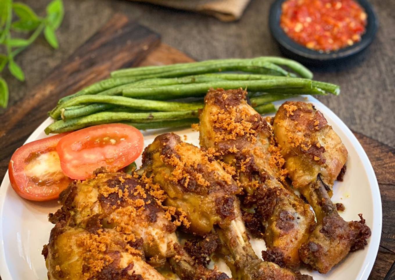 Ayam Goreng Kuning ala Tiger Kitchen