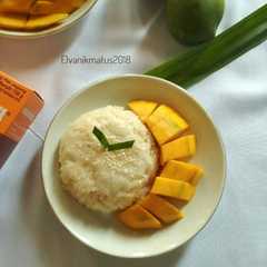 รูปของ Ketan Mangga aka Mango sticky rice