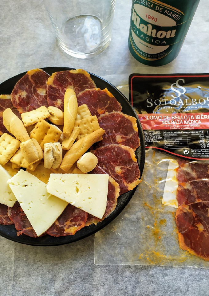Una foto de El aperitivo de las 12:00 (2)